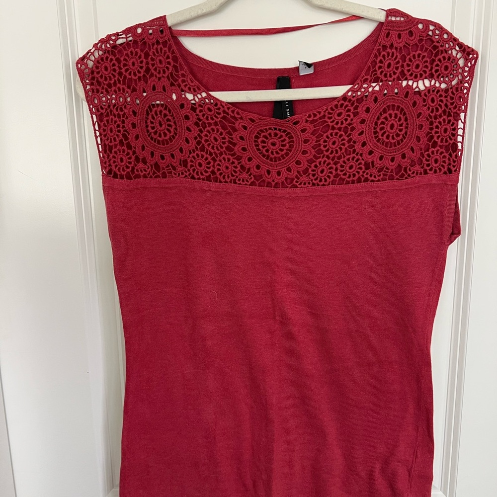 Willi Smith Crimson Crochet Blouse